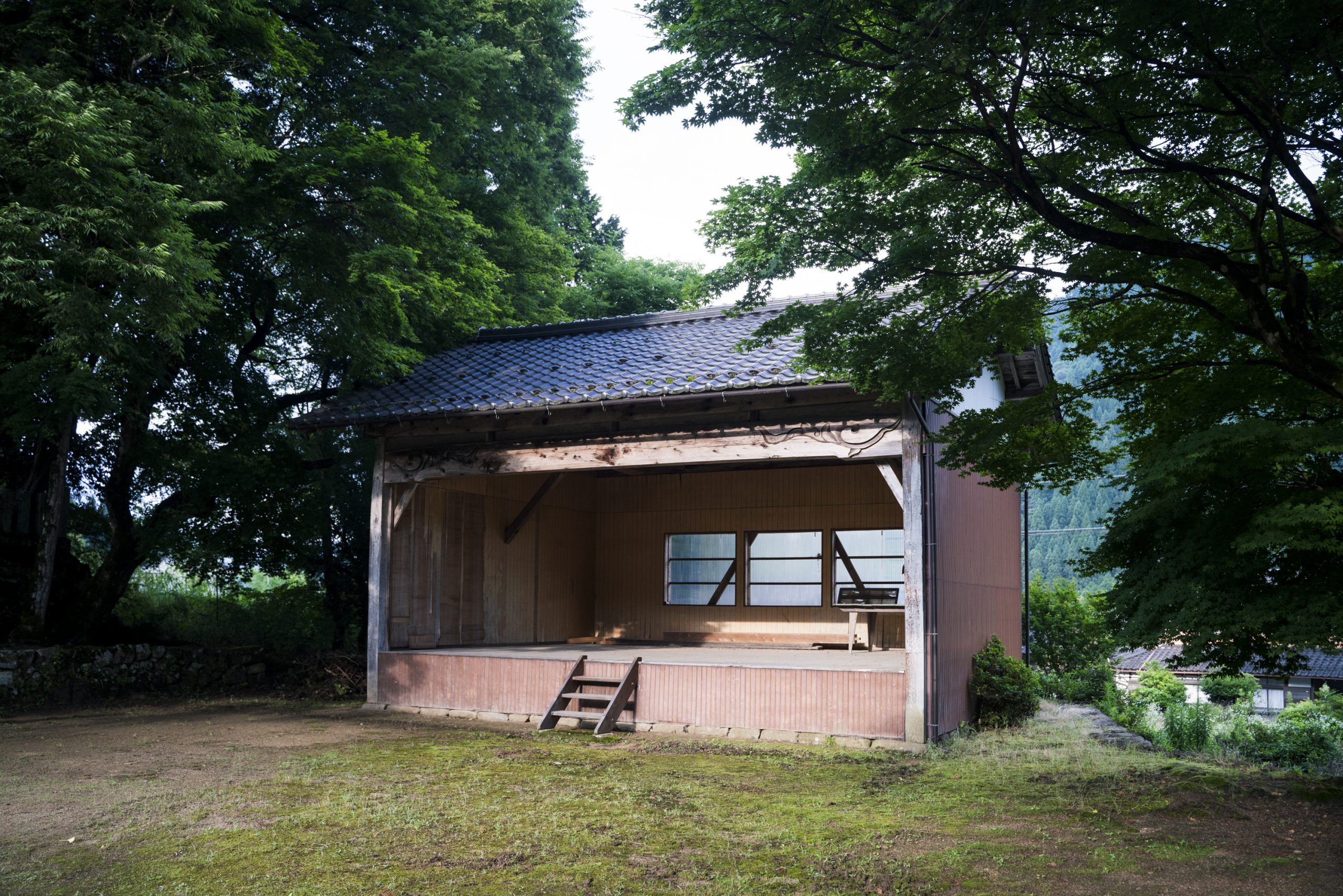 唐川 岡神社（合橋地区）