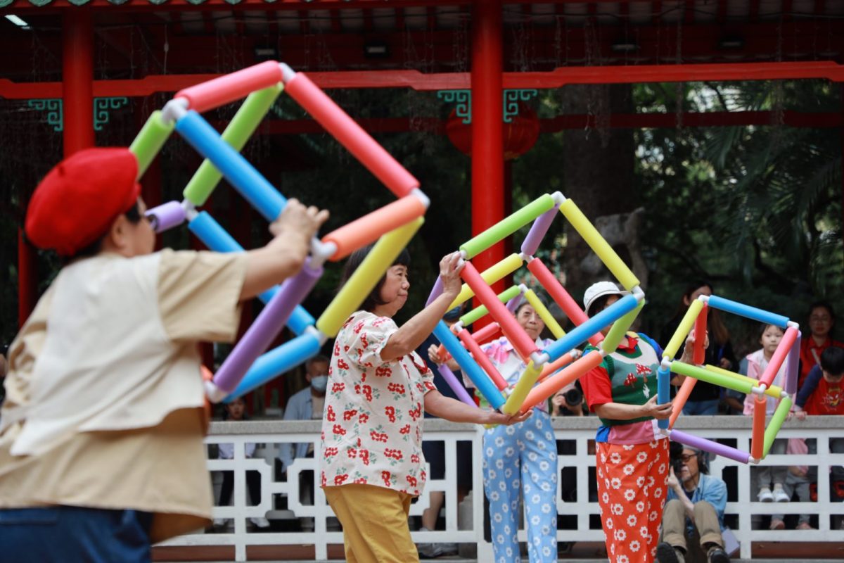 Unlock Dancing Plaza
photo by Cheng Chi Hung Bacon