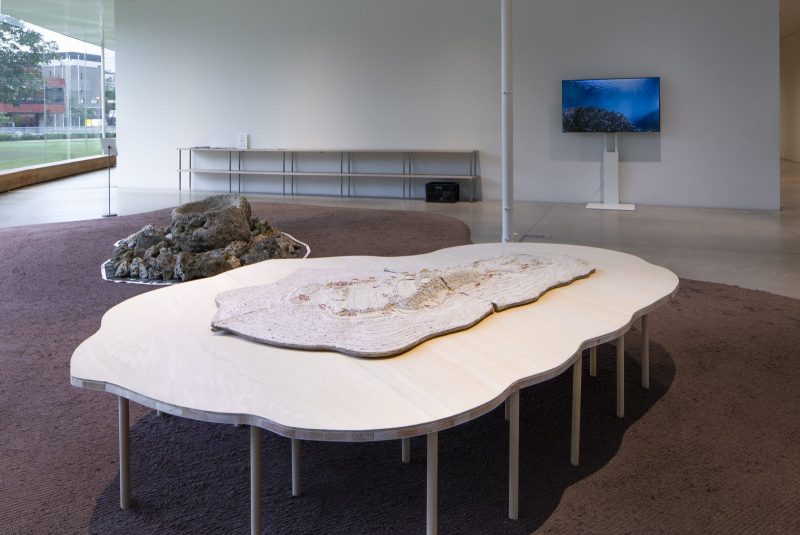 『100年かけて劇場をつくるプロジェクト』展示