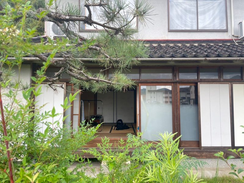 A house located in Kokubunji, Hidaka-cho, Toyooka City