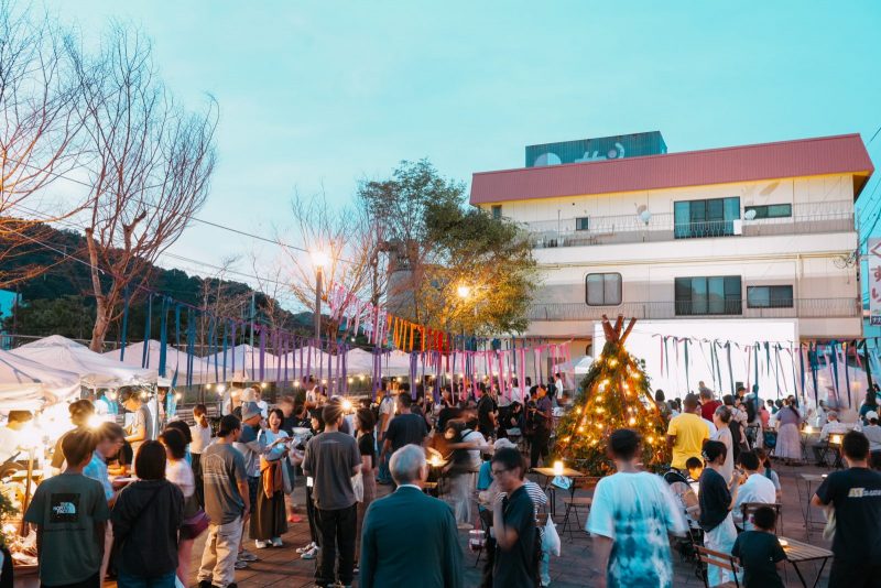 “Festival Night Market”